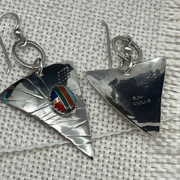 90's Handmade Sterling Silver Sail-Inspired Earrings with Multicolored Inlay - Picture 4 of 17